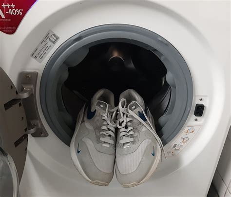 nike schoenen in de wasmachine